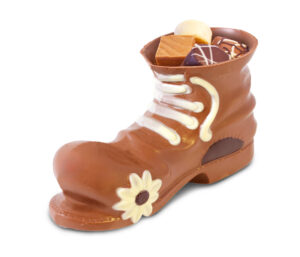 Wanderstiefel gefüllt mit feinsten Pralinen